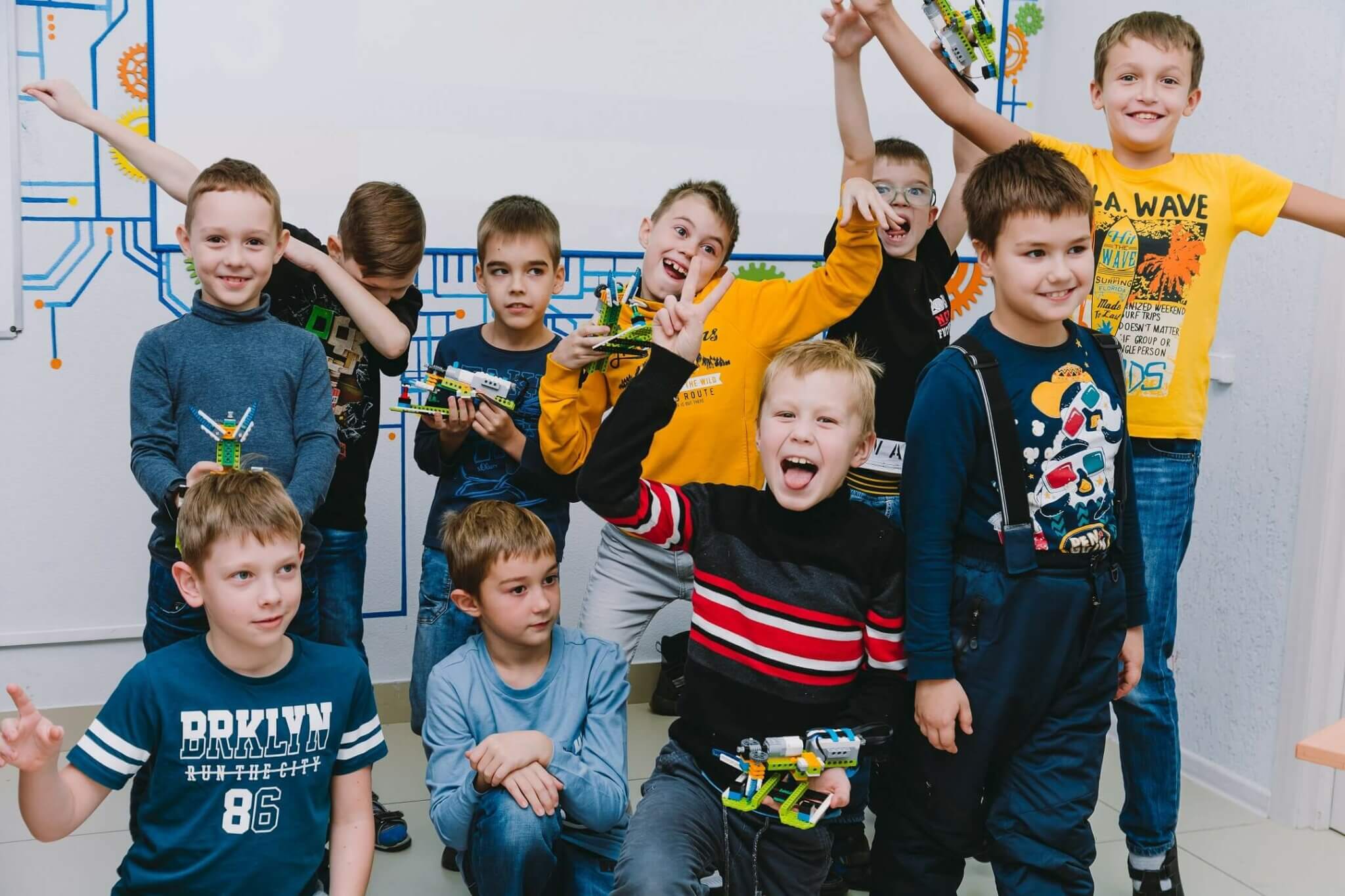 Зачем ребенку заниматься робототехникой?